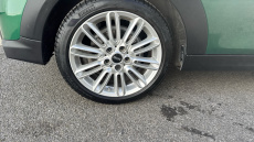 MINI Hatchback 1.5 Cooper Exclusive 5dr Petrol Hatchback